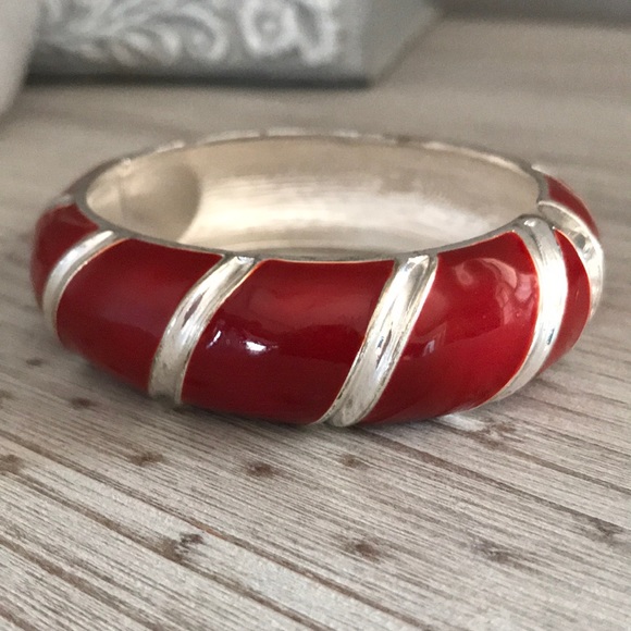 🔥All 6 for $49🔥 Premier Designs Enamel Bracelets - Picture 4 of 8